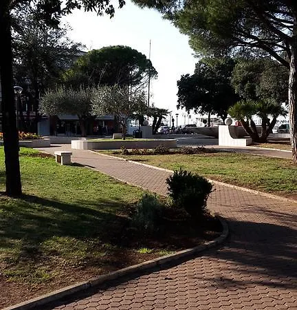 Susy Apartment Umag Exterior photo